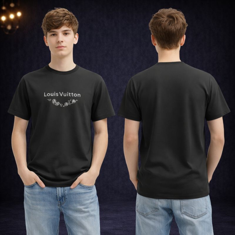 Camiseta Louis V Negra Regular - 66030